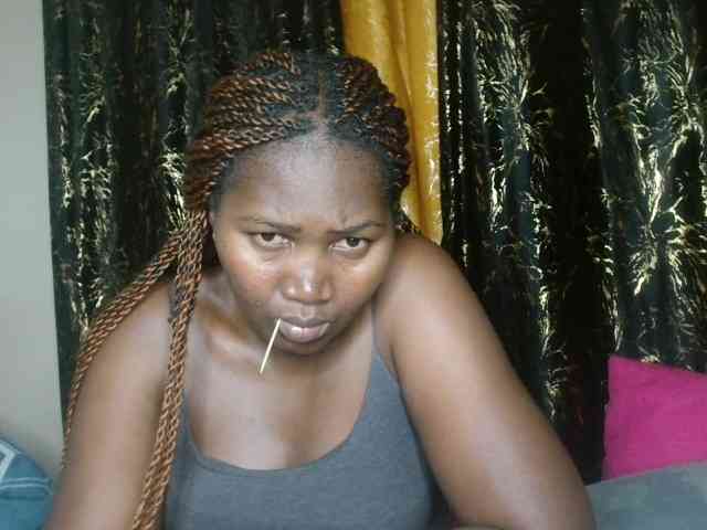 Sexxy-pretty24 webcam