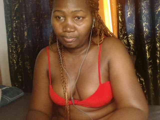 Sexxy-pretty24 webcam