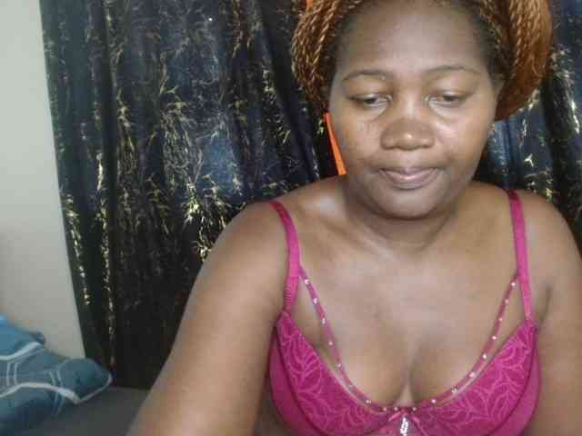 Sexxy-pretty24