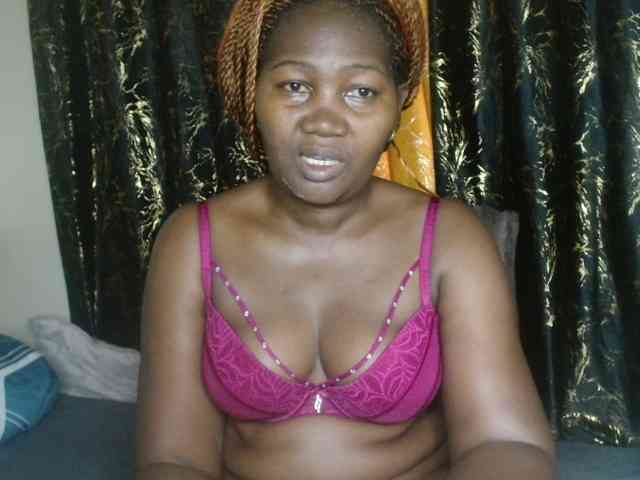 Sexxy-pretty24 webcam