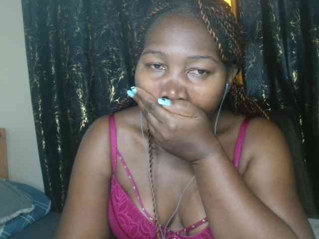 Sexxy-pretty24 webcam