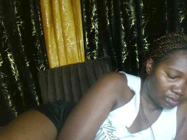 Sexxy-pretty24 webcam
