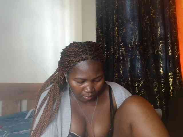 Sexxy-pretty24 webcam