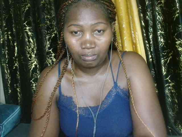 Sexxy-pretty24 webcam