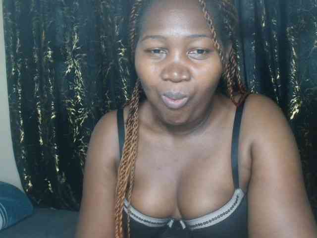 Sexxy-pretty24 webcam