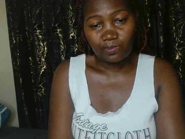 Sexxy-pretty24 webcam