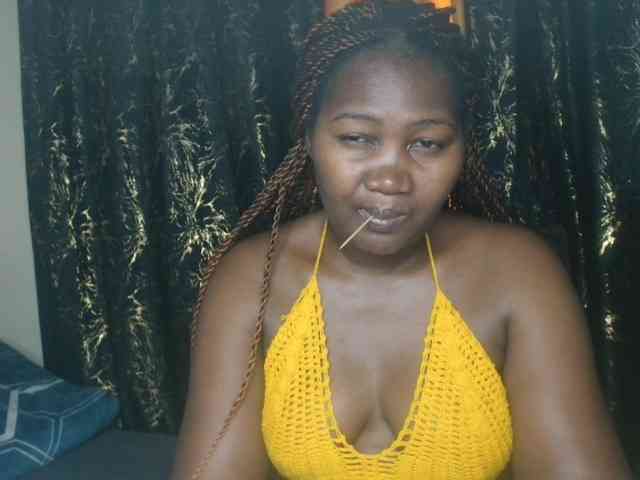 Sexxy-pretty24 webcam