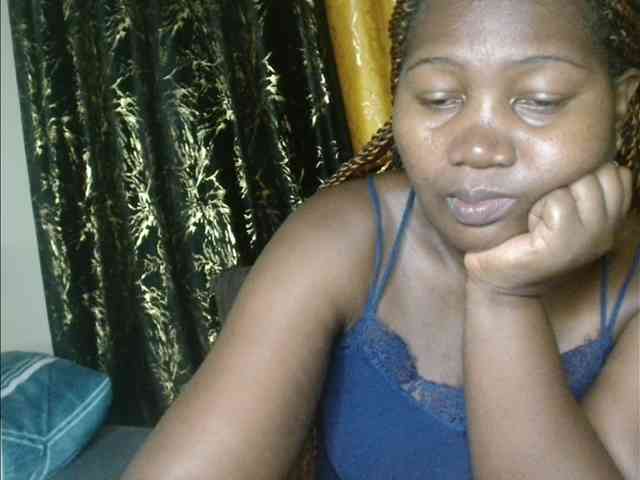 Sexxy-pretty24 webcam