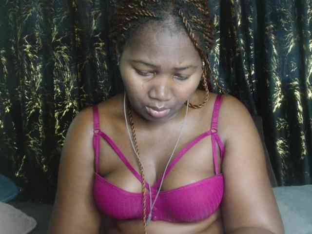 Sexxy-pretty24