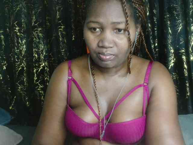 Sexxy-pretty24