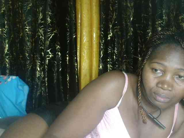 Sexxy-pretty24 webcam