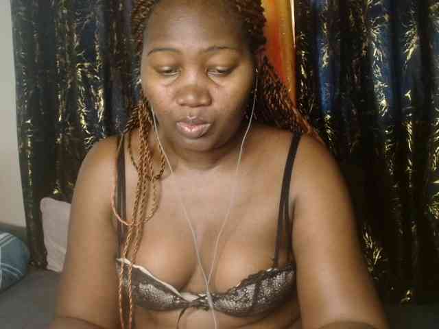 Sexxy-pretty24 webcam