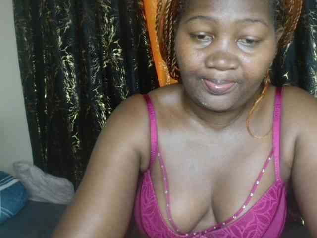 Sexxy-pretty24 webcam