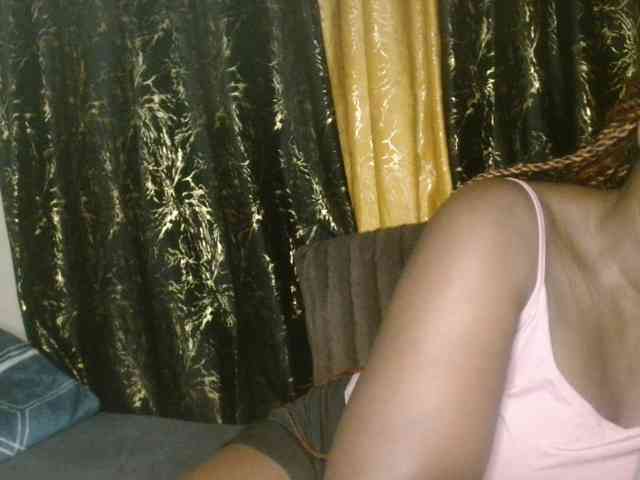 Sexxy-pretty24 webcam