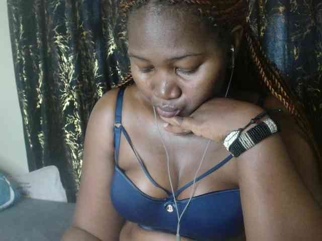 Sexxy-pretty24 webcam