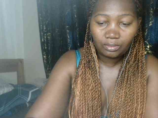 Sexxy-pretty24 webcam