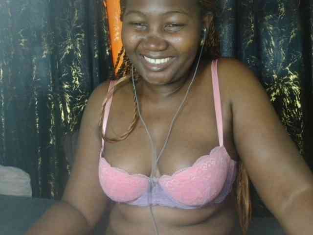 Sexxy-pretty24 webcam