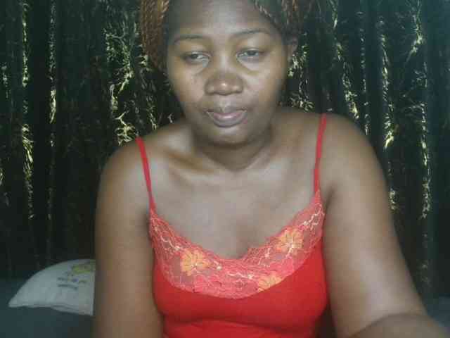 Sexxy-pretty24 webcam