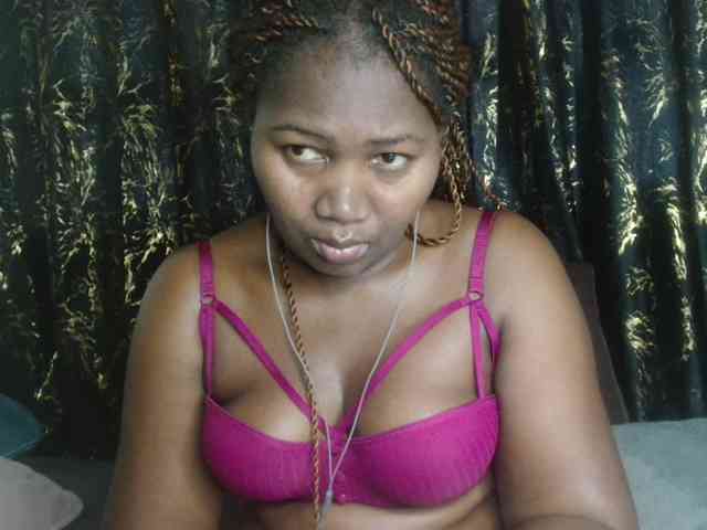 Sexxy-pretty24