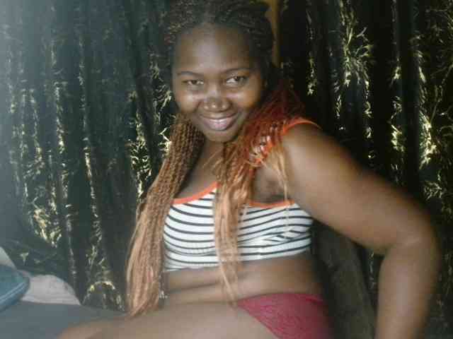 Sexxy-pretty24 webcam