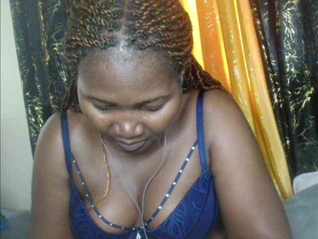 Sexxy-pretty24 webcam