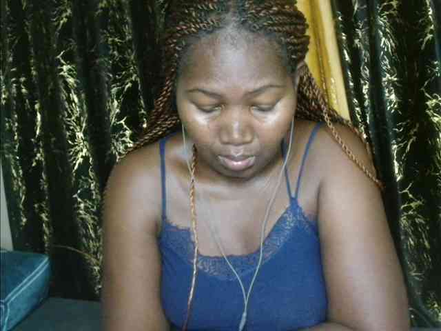 Sexxy-pretty24 webcam