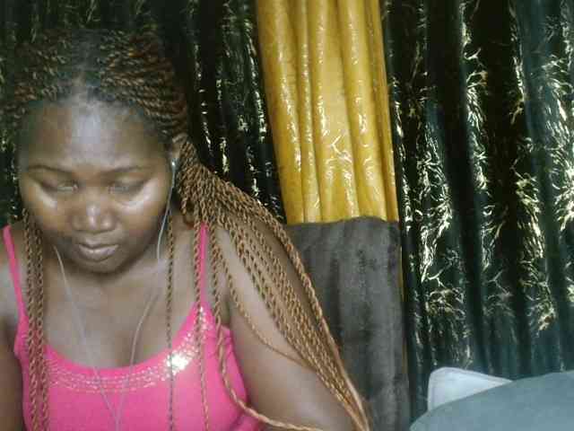 Sexxy-pretty24 webcam