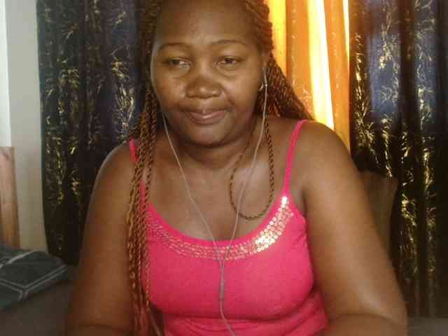 Sexxy-pretty24 webcam