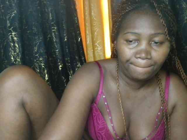Sexxy-pretty24 webcam