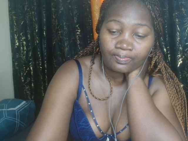 Sexxy-pretty24 webcam