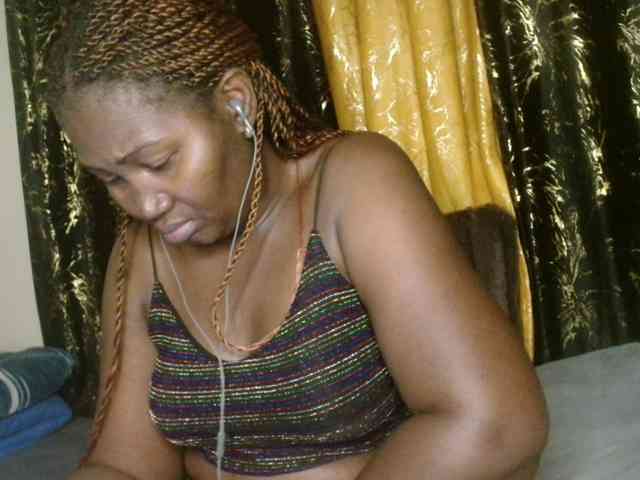 Sexxy-pretty24 webcam