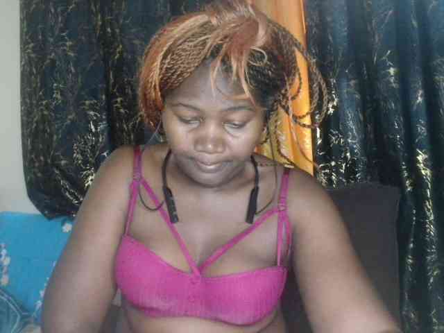 Sexxy-pretty24 webcam