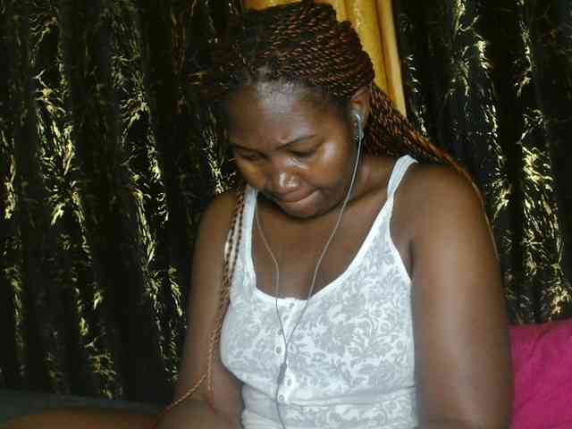 Sexxy-pretty24 webcam