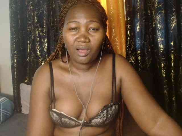 Sexxy-pretty24 webcam