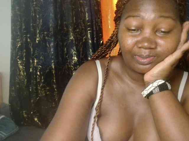 Sexxy-pretty24 webcam