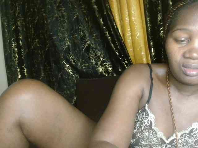 Sexxy-pretty24 webcam