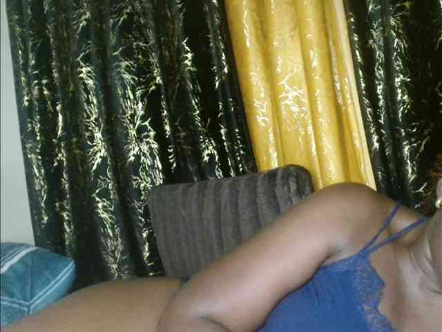 Sexxy-pretty24 webcam