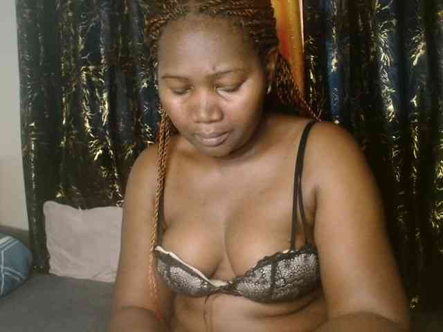 Sexxy-pretty24 webcam