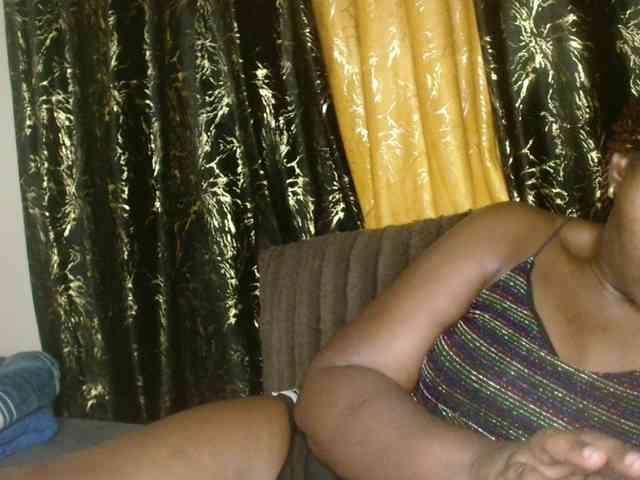 Sexxy-pretty24 webcam