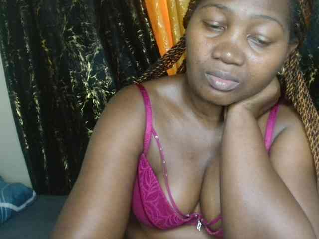 Sexxy-pretty24 webcam
