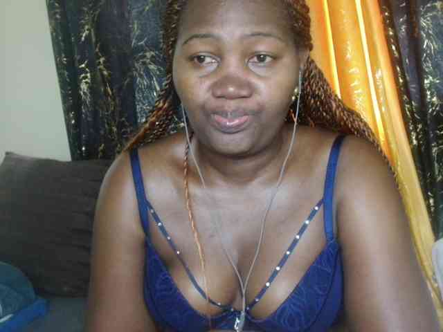 Sexxy-pretty24 webcam