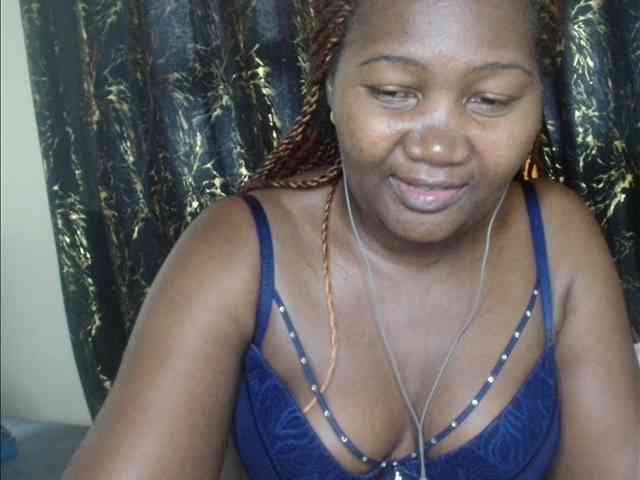 Sexxy-pretty24 webcam