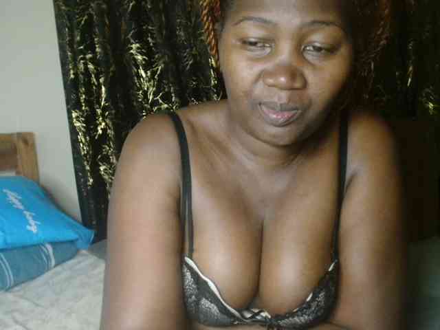 Sexxy-pretty24 webcam