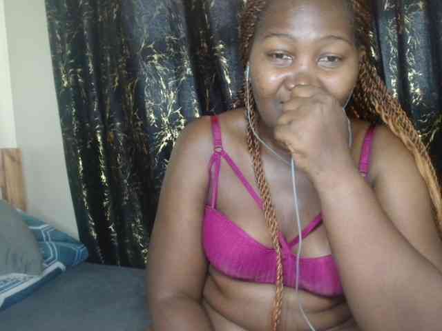 Sexxy-pretty24 webcam