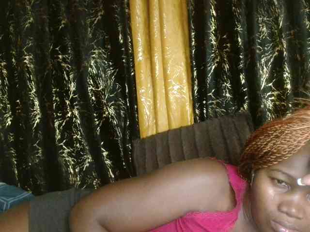 Sexxy-pretty24 webcam