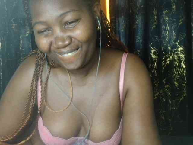 Sexxy-pretty24 webcam