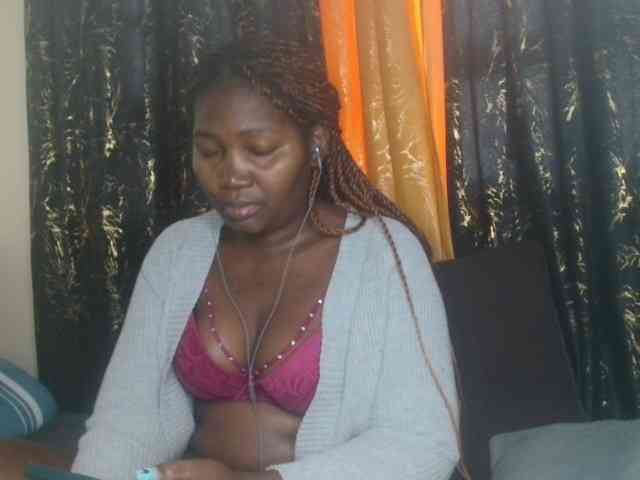 Sexxy-pretty24