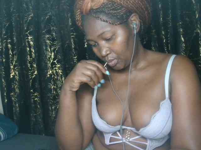 Sexxy-pretty24