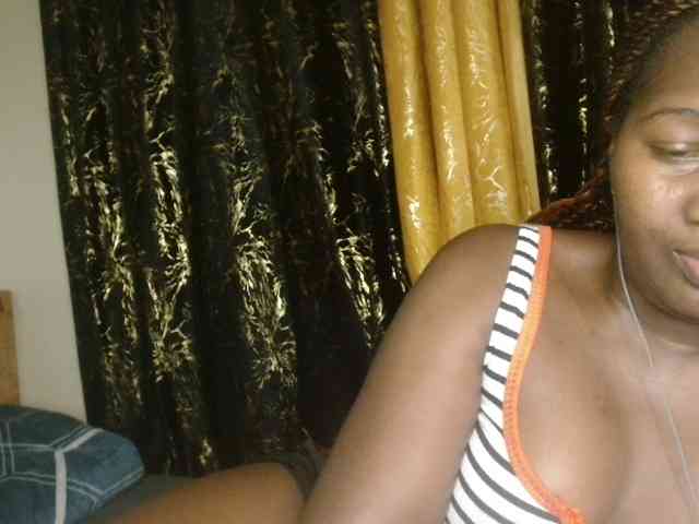 Sexxy-pretty24 webcam