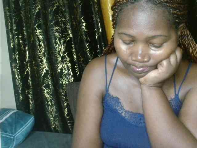 Sexxy-pretty24 webcam